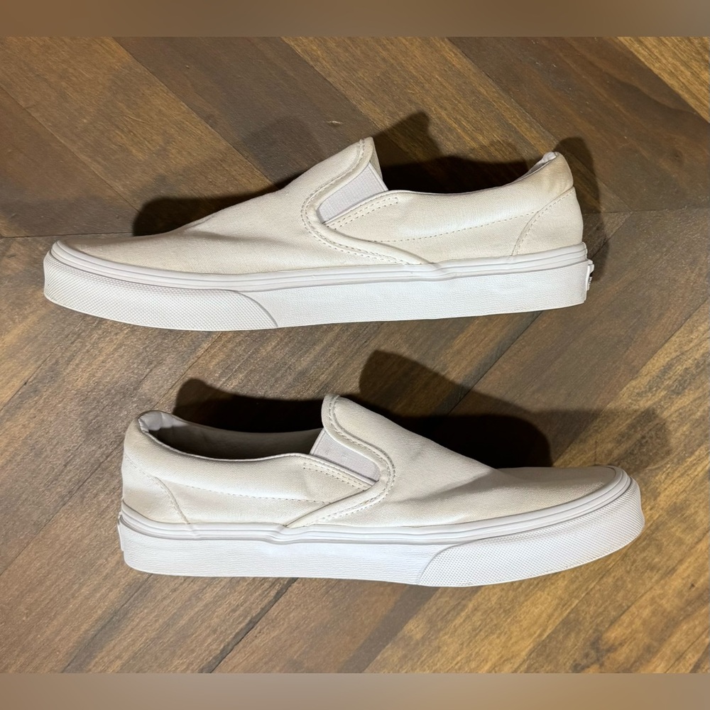 Vans Shoes Womens 9.5/Mens 8 Classic True White Canvas Slip On Sneakers - Picture 8 of 10